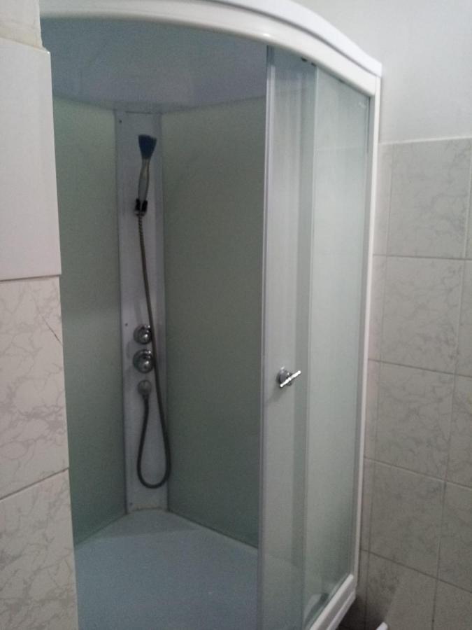 Hostel Raikhan Atyraū Zewnętrze zdjęcie